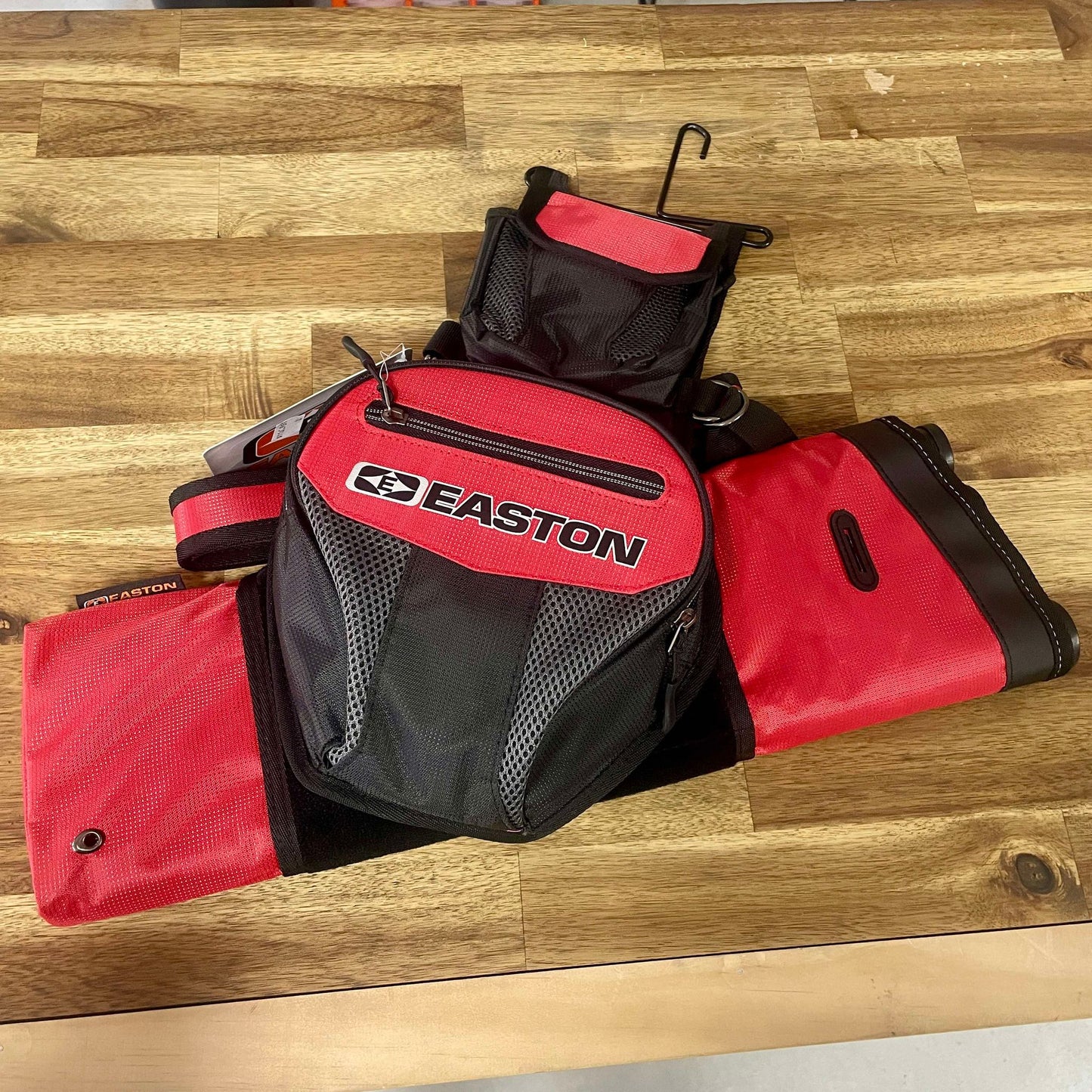 Easton Flipside 4 Tube Quiver RED